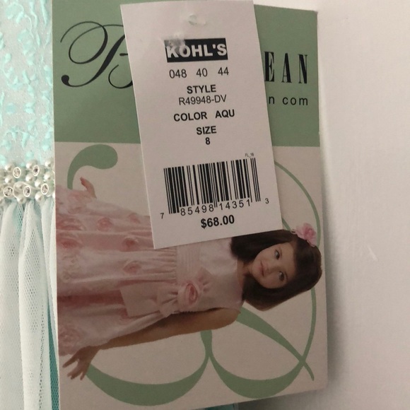 Girls dress - Picture 2 of 4